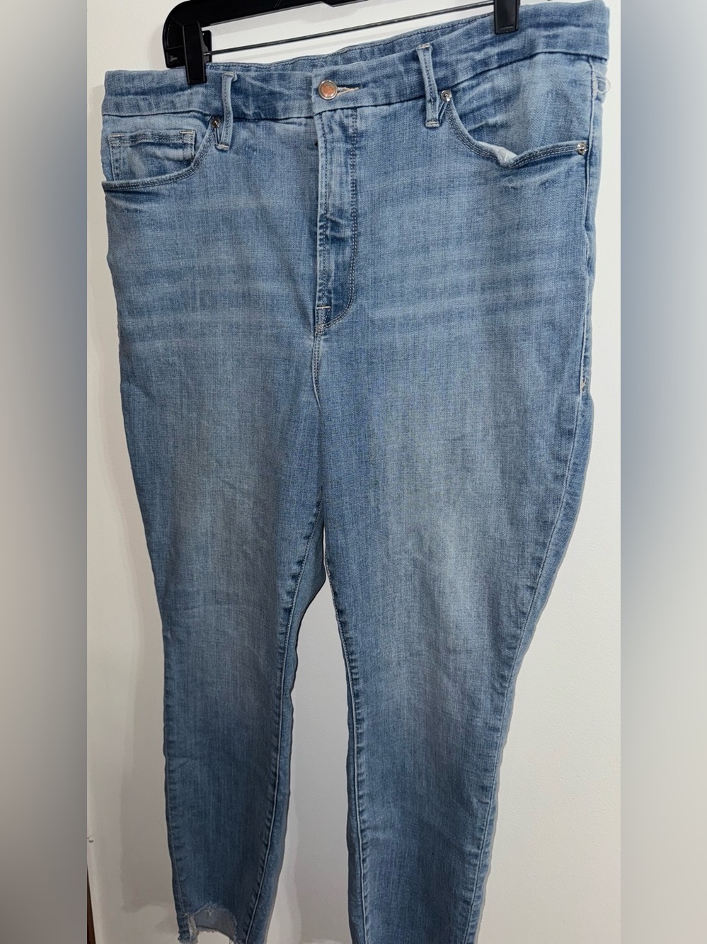 Good American Light Blue Women's Slim Jeans